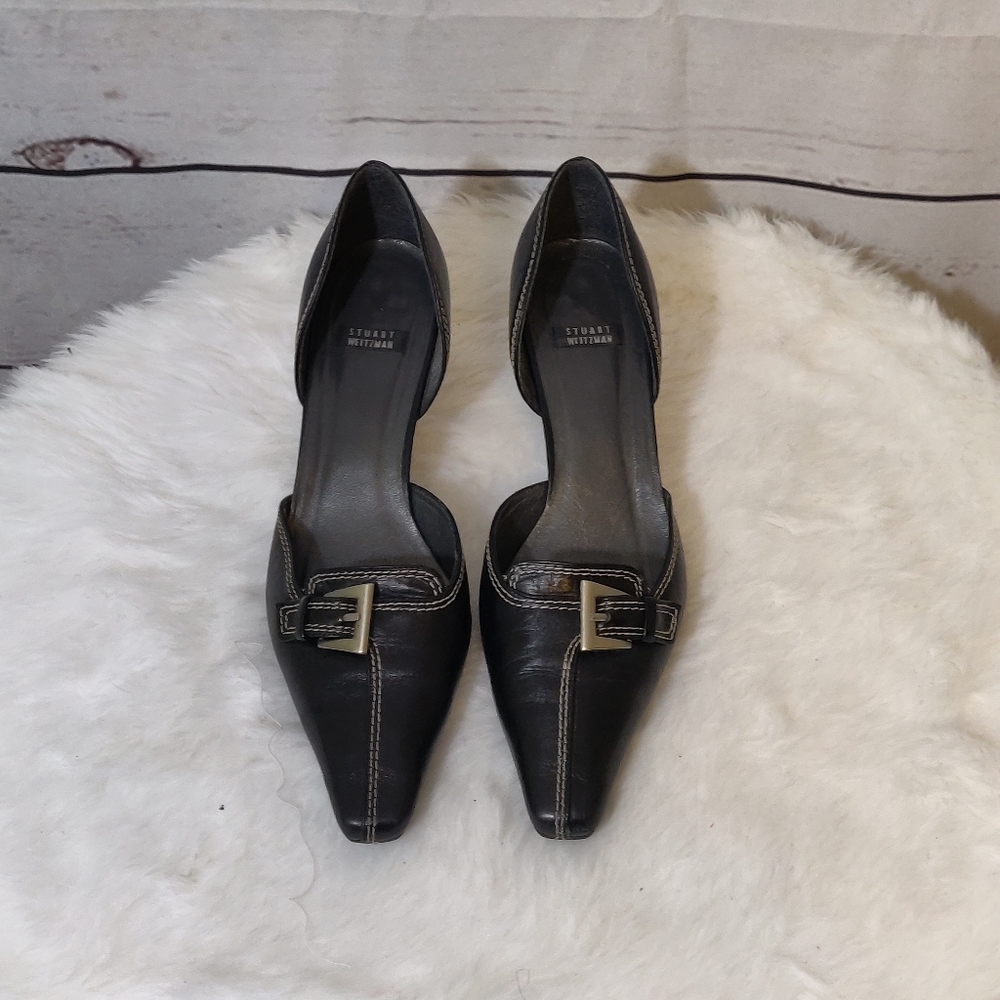 Stuart Weitzman Black Leather Kitten Heel